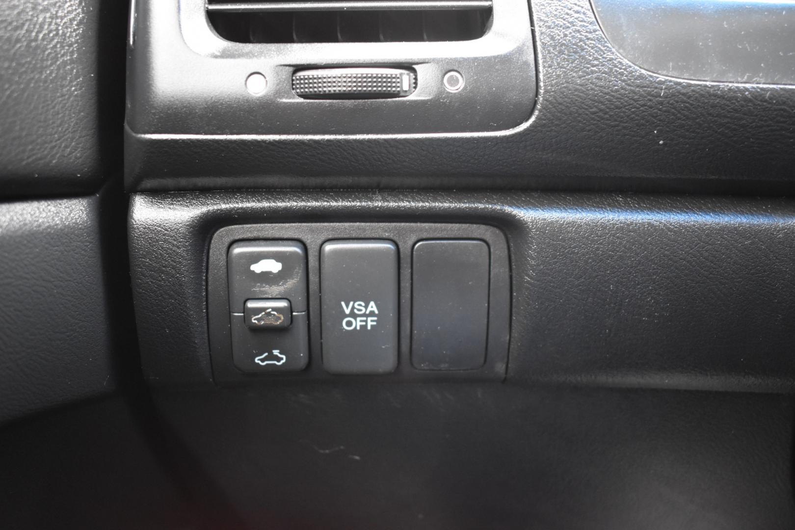 2006 Black /Black Honda Accord EX V-6 Coupe AT w/ XM Radio (1HGCM82626A) with an 3.0L V6 SOHC 24V engine, 5-Speed Automatic Overdrive transmission, located at 5925 E. BELKNAP ST., HALTOM CITY, TX, 76117, (817) 834-4222, 32.803799, -97.259003 - Purchasing a 2006 Honda Accord EX V-6 Coupe AT with XM Radio offers several compelling reasons: Reliability: Honda is renowned for building reliable vehicles, and the 2006 Accord is no exception. It's known for its longevity and low maintenance costs, providing peace of mind for years to come. Pow - Photo#15