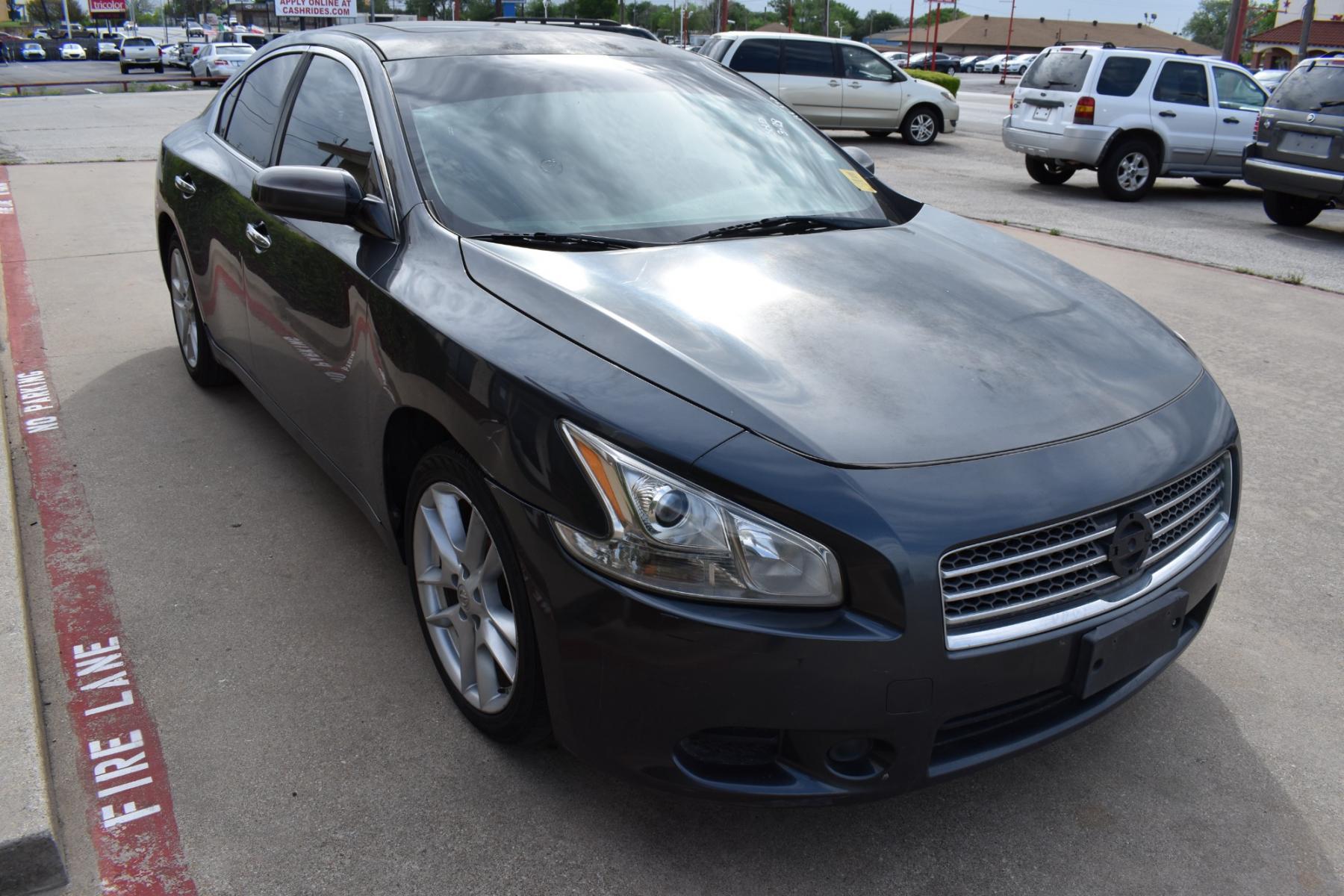 2011 Gray /Black Nissan Maxima S (1N4AA5AP9BC) with an 3.5L V6 DOHC 24V engine, CVT transmission, located at 5925 E. BELKNAP ST., HALTOM CITY, TX, 76117, (817) 834-4222, 32.803799, -97.259003 - This Vehicle has a Clean Carfax Report!! Rides and Drives great, it just needs YOU Behind the Wheel!! Call Us at (817) 834-4222 Easy, simple financing available!! We know you need reliable transportation to get you to work, home, and play. Yet, so many people are denied the financing options that ar - Photo #2