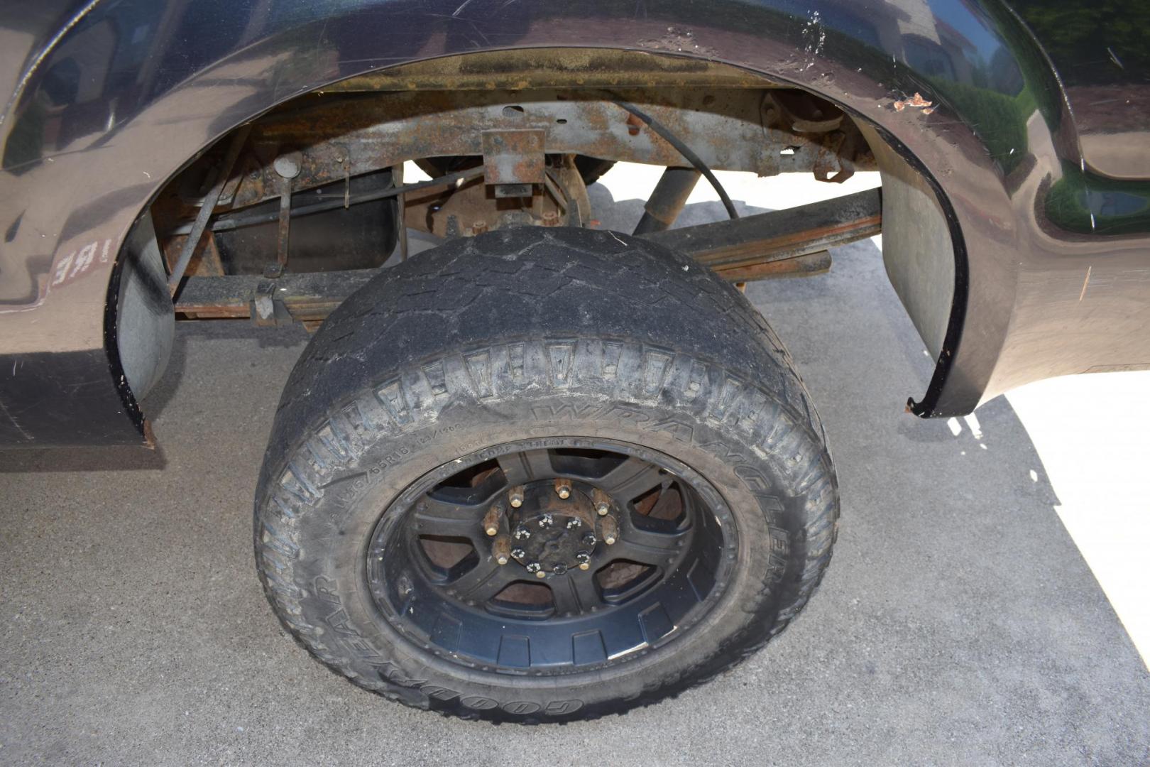 2000 Blue /Gray Ford F-250 SD Lariat SuperCab Long Bed 4WD (1FTNX21L3YE) with an 5.4L V8 SOHC 16V engine, 4 SPEED AUTOMATIC 4X4 transmission, located at 5925 E. BELKNAP ST., HALTOM CITY, TX, 76117, (817) 834-4222, 32.803799, -97.259003 - Photo#22