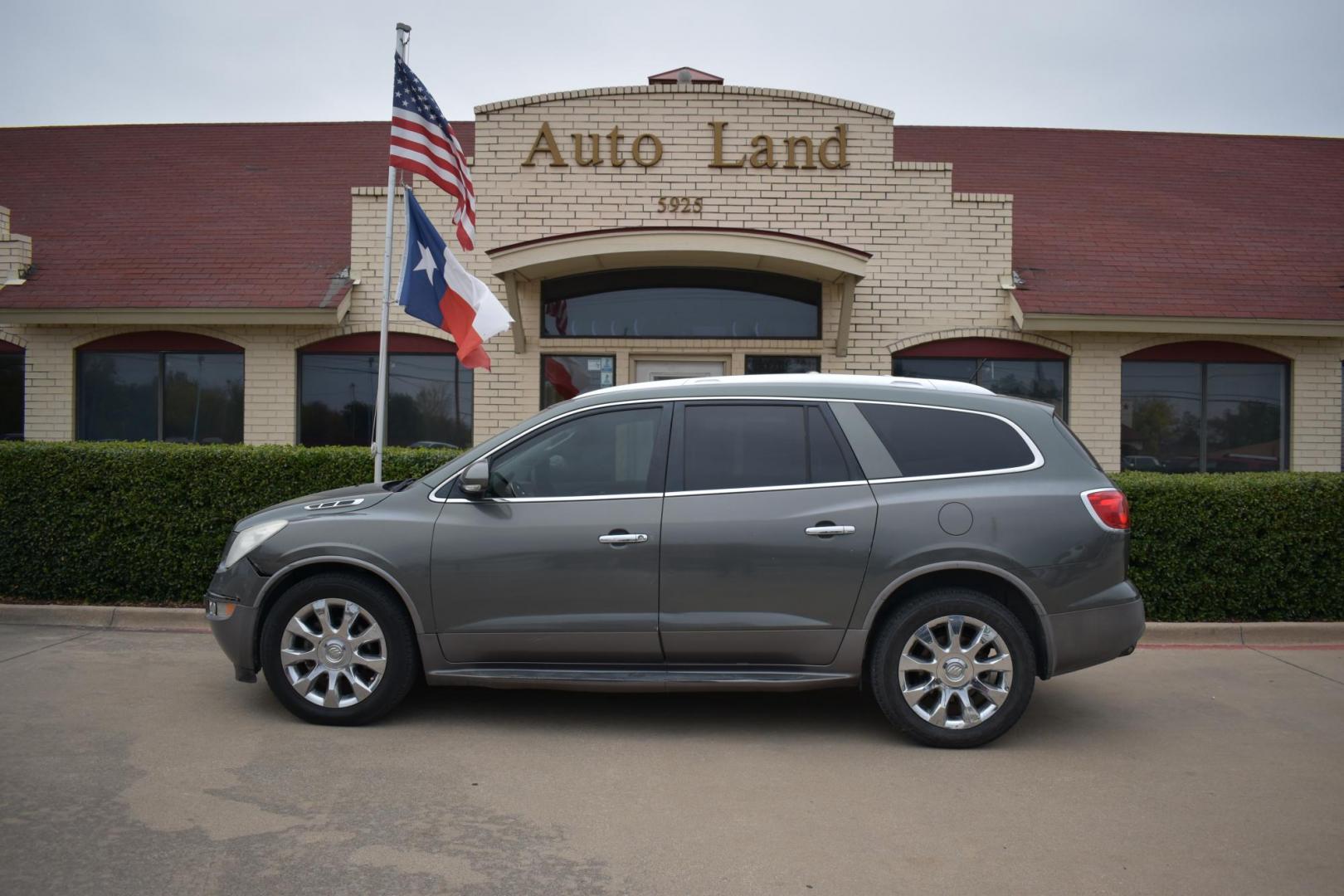 2011 Gray /Gray Buick Enclave CXL-2 FWD (5GAKRCED1BJ) with an 3.6L V6 DOHC 24V engine, 6-Speed Automatic Overdrive transmission, located at 5925 E. BELKNAP ST., HALTOM CITY, TX, 76117, (817) 834-4222, 32.803799, -97.259003 - The 2011 Buick Enclave CXL-2 FWD is a mid-size crossover SUV that offers a combination of luxury, practicality, and comfort. Here are several reasons why you might want to consider purchasing this vehicle: 1. Spacious and Comfortable Interior The 2011 Enclave CXL-2 is a 7- or 8-passenger vehicle - Photo#1