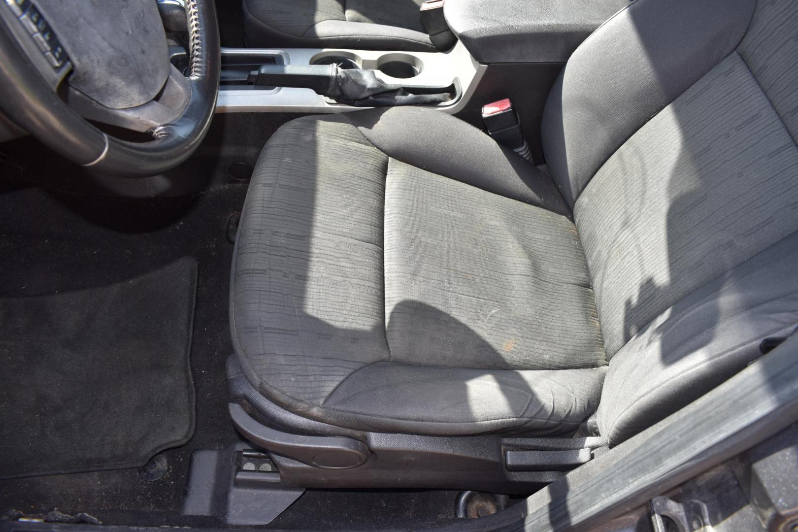 2011 Gray Ford Focus SE Sedan (1FAHP3FN5BW) with an 2.0L L4 DOHC 16V engine, 4-Speed Aut transmission, located at 5925 E. BELKNAP ST., HALTOM CITY, TX, 76117, (817) 834-4222, 32.803799, -97.259003 - $3,603.00 PLUS TT&L CASH ONLY NO FINANCING Buying a 2011 Ford Focus can offer several benefits, especially if you’re looking for an affordable, reliable, and fuel-efficient compact car. Here are some of the key advantages: 1. Affordable Purchase Price As a used car, the 2011 Ford Focus is - Photo#24