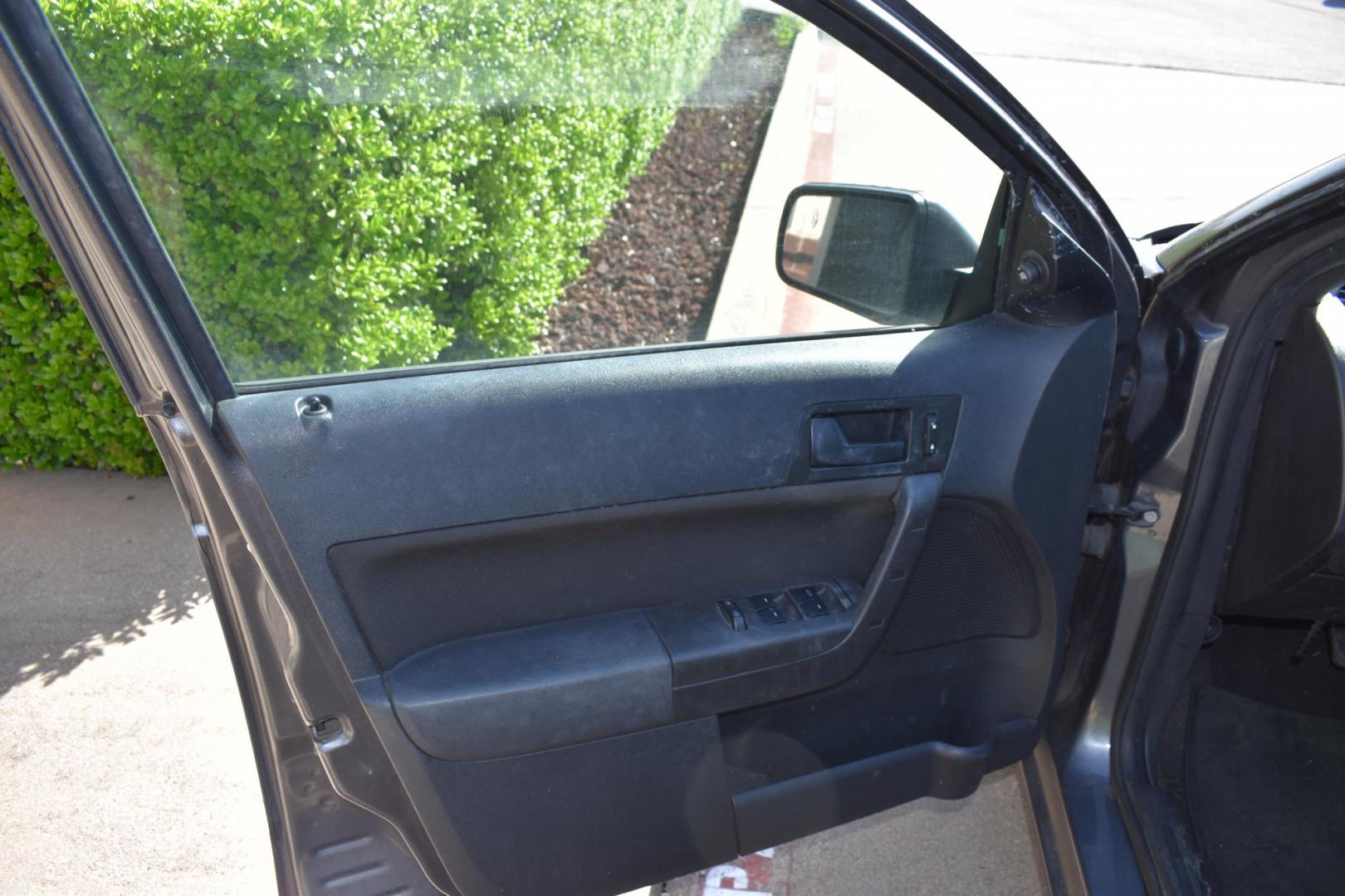 2011 Gray Ford Focus SE Sedan (1FAHP3FN5BW) with an 2.0L L4 DOHC 16V engine, 4-Speed Aut transmission, located at 5925 E. BELKNAP ST., HALTOM CITY, TX, 76117, (817) 834-4222, 32.803799, -97.259003 - $3,603.00 PLUS TT&L CASH ONLY NO FINANCING Buying a 2011 Ford Focus can offer several benefits, especially if you’re looking for an affordable, reliable, and fuel-efficient compact car. Here are some of the key advantages: 1. Affordable Purchase Price As a used car, the 2011 Ford Focus is - Photo#7