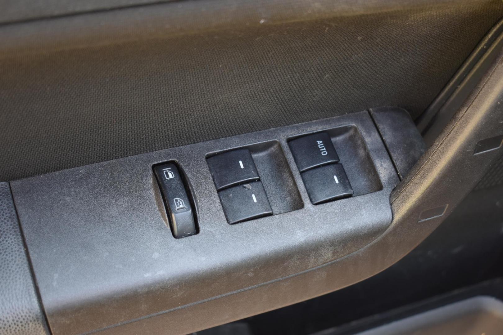 2011 Gray Ford Focus SE Sedan (1FAHP3FN5BW) with an 2.0L L4 DOHC 16V engine, 4-Speed Aut transmission, located at 5925 E. BELKNAP ST., HALTOM CITY, TX, 76117, (817) 834-4222, 32.803799, -97.259003 - $3,603.00 PLUS TT&L CASH ONLY NO FINANCING Buying a 2011 Ford Focus can offer several benefits, especially if you’re looking for an affordable, reliable, and fuel-efficient compact car. Here are some of the key advantages: 1. Affordable Purchase Price As a used car, the 2011 Ford Focus is - Photo#8